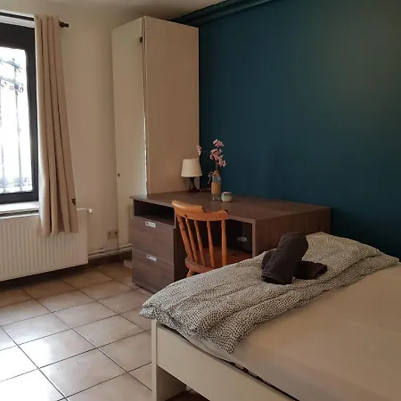 Nice Near Midi Train Station * Brussels
