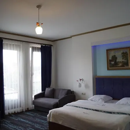 Bed & Breakfast Fly Lounge