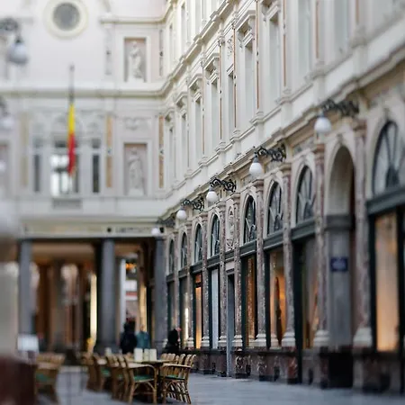 Des Galeries Szálloda