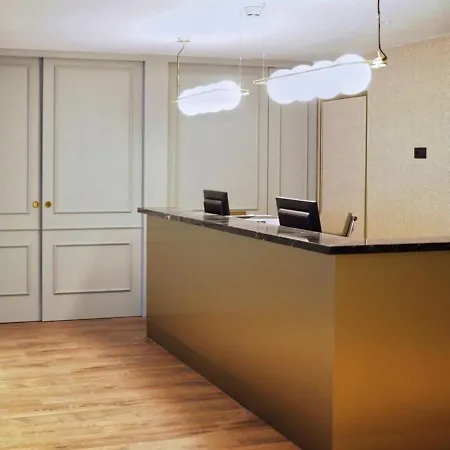 Avenue Louise Trademark Collection By Wyndham Hotel