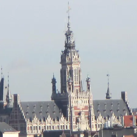 Appartement - - - - - Au Sixième Ciel - - - - -