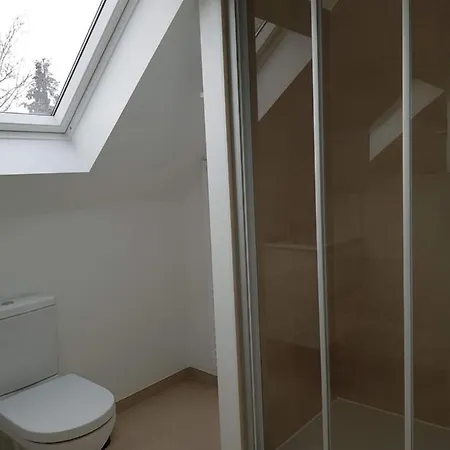 Gasthuis Maison Des Fleurs 3*