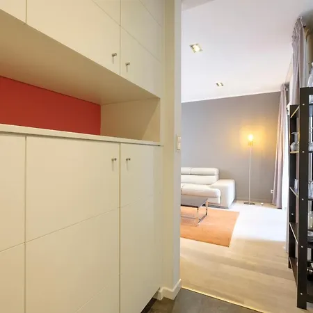 The Orange Flats - European District Apartman