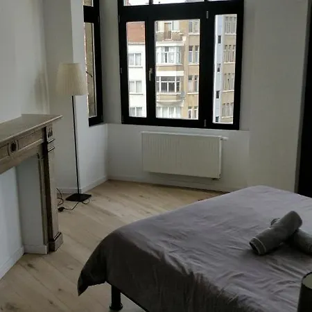 Flat Daire Brüksel