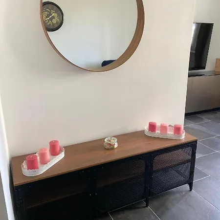 Louise 45 Blue Apartman