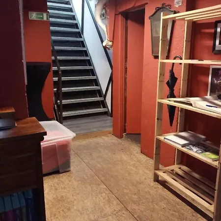 보트호텔 Edouard Boat *