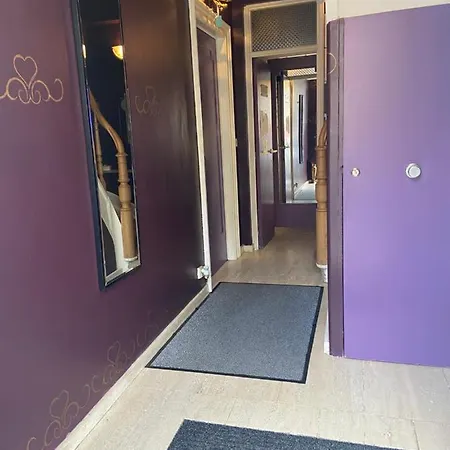 Le A Guest house