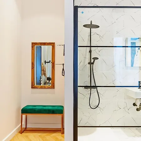 Les Ecrins Βρυξέλλες