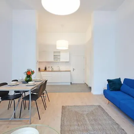 Apartment South *
