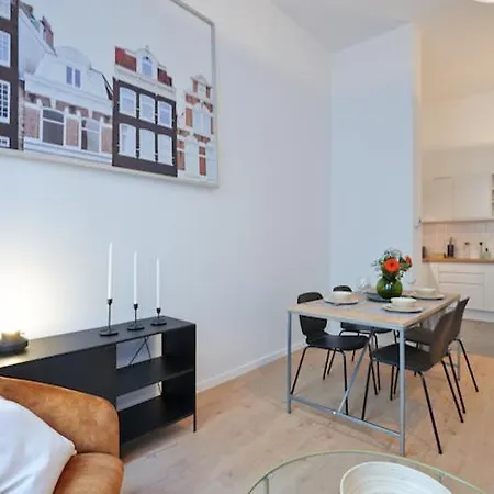 Apartment South *