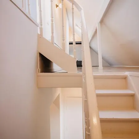 Central&cozy In Aparthotel Brussel