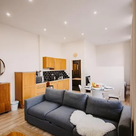 Central&cozy In Aparthotel 3*