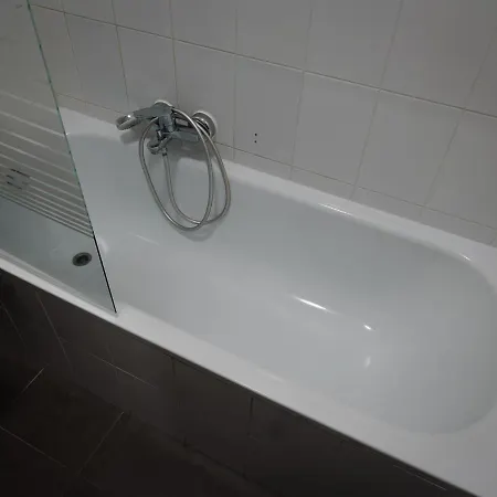 Midi-suede * Брюссель