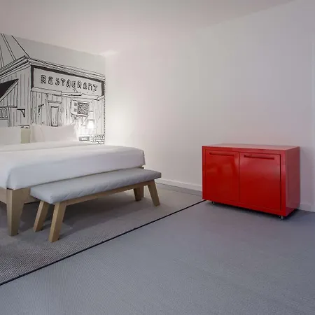 Hotel Radisson Red
