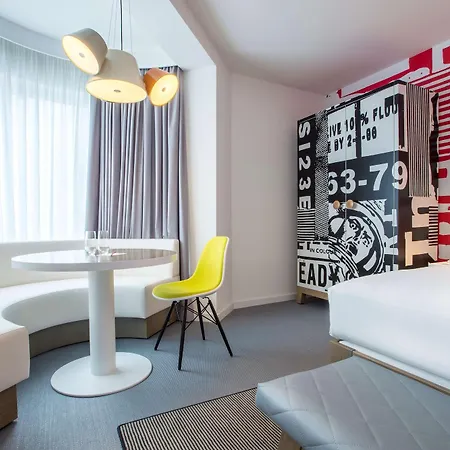 Radisson Red Brussels
