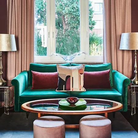 Charming 2-bedroom & Garden Tatil Evi