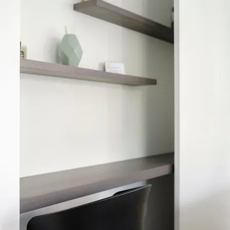 1 Bedroom With Balcony Avenue Louise * Bruxelles
