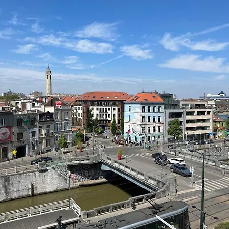 Cosy With Canal View * Brusel