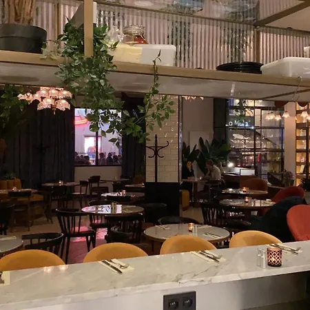 布鲁塞尔圣尼古拉斯酒店 3* 布鲁塞尔