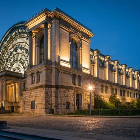 Cinquantenaire * Bryssel