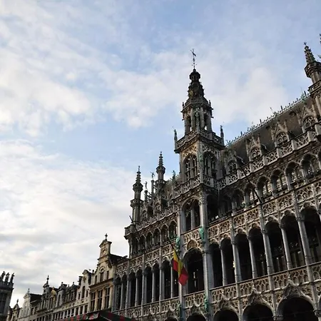 Cinquantenaire Bryssel