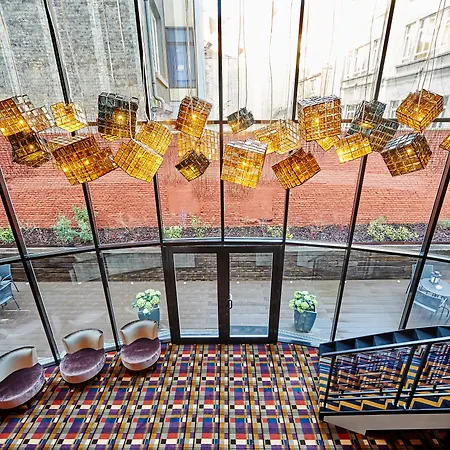 The Augustin Bruxelas