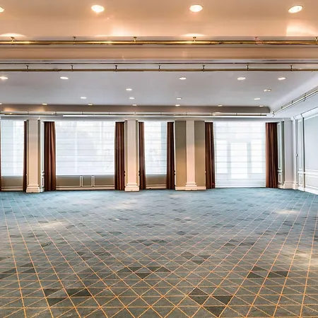 Hilton Grand Place Hotel Bruksela