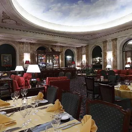 Le Plaza Отель Брюссель