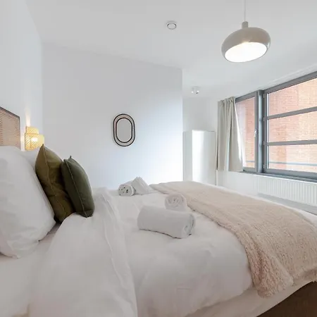 Sweett - Moliere Bruksela