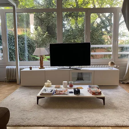 Cosy Studio Louise-chatelain Appartement Brussel