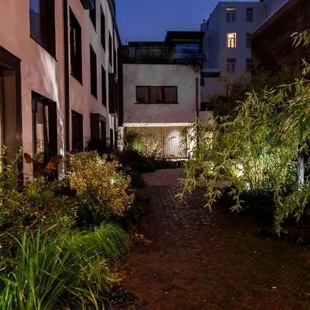 Latroupe Jardin Secret Hotel