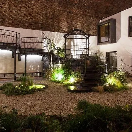 Latroupe Jardin Secret Brussels