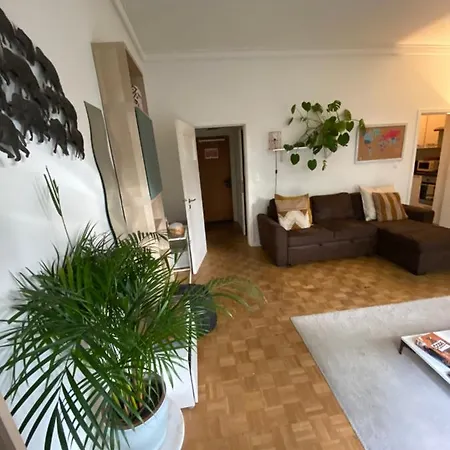 Appartement Cosy Studio Louise-chatelain Brussel