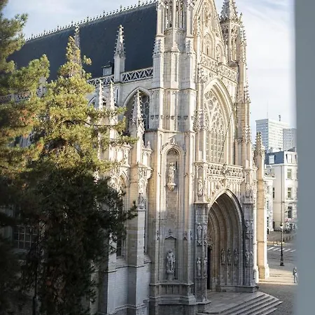Sublime Sur La Place Du Grand Sablon * Bryssel