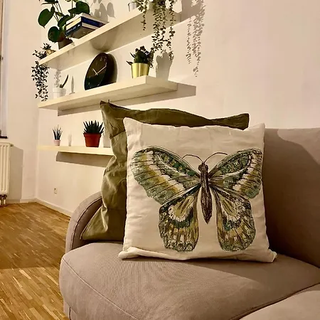 Down-town 1 Bedroom Flat