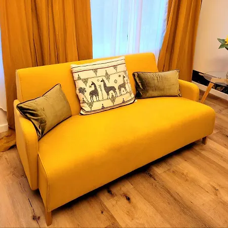Brand New Camelia With Private Bathroom 3* Брюссель