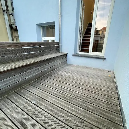 Cozy South-up And Ground * Bruxelles