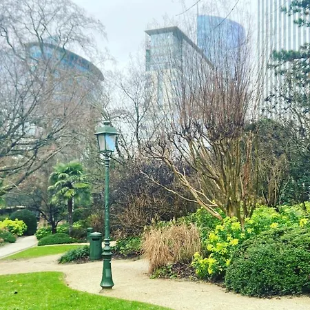 The Bachelor Backpacker Spot شقة *