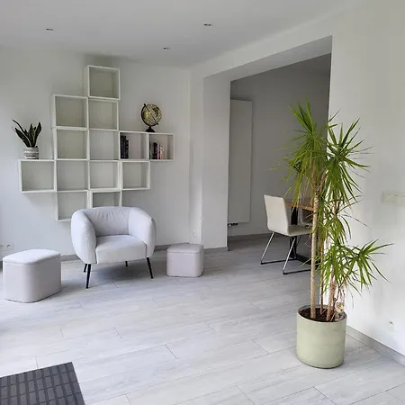 Вилла Bed & Garden *