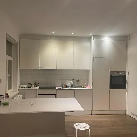 Quartos Privados Em Apartamento Compartilhado Em * Brüksel