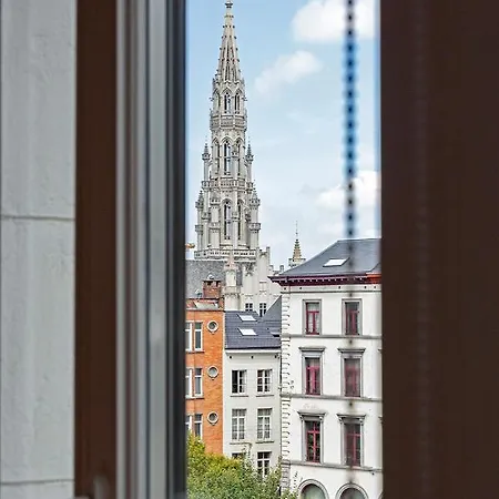 Happy - Grand Place Отель типа 