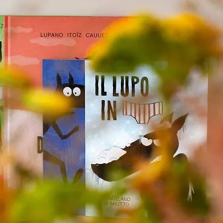 Happy Boutique - Grand Place 호텔 3*