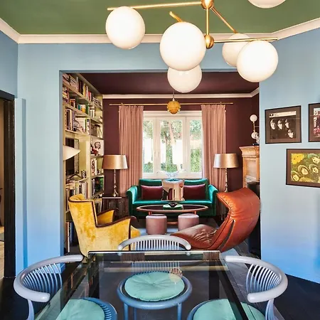 Charming 2-bedroom & Garden Σπίτι διακοπών