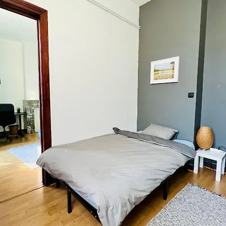 Cozy, Comfortable Apt, Well Located - Eu Ulb Vub