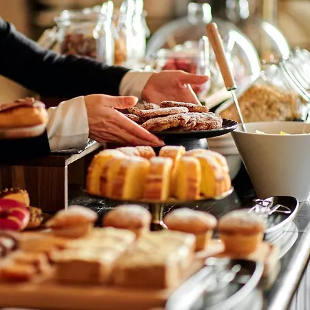 Hotel Juliana & - Centre 5*