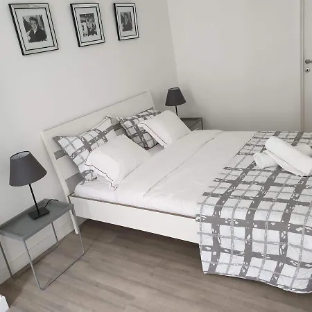 City Brussels Apartments Apartment
