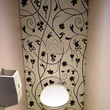 Sleep Well Youth Hostel Βρυξέλλες