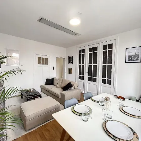 Hypercentre 4 Apartment