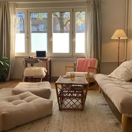 Superbe Avec Jardin, Sauna Et Jacuzzi بروكسل