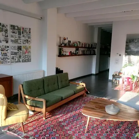 Bright Loft Close To Downtown 브뤼셀